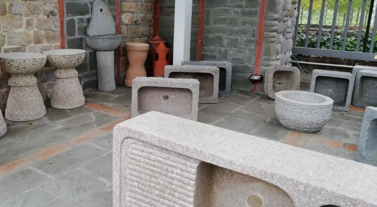 lavabo in pietra